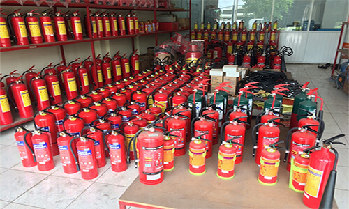 Nap sac binh chua chay tai Dong Anh Ha Noi