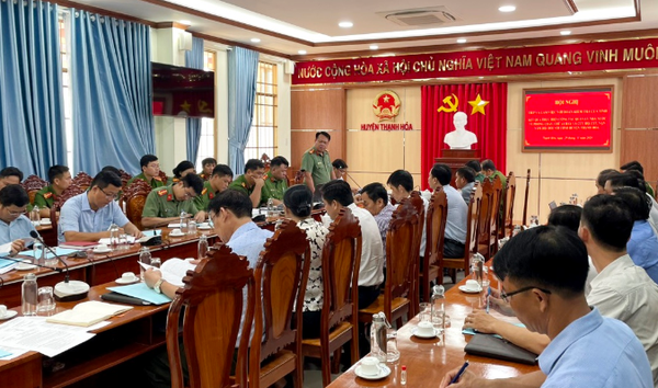 1 ae247569 f8c0 4bb5 9f41 5d08a079981f